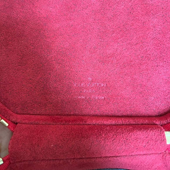 Cannes Epi Red - Picture 6 of 10